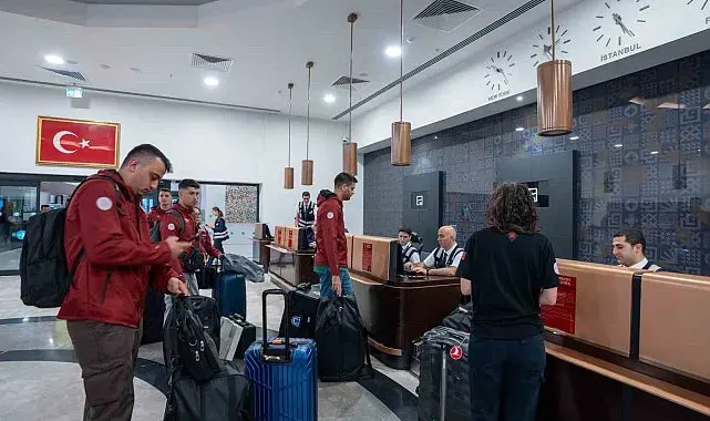 Türk bilim insanları 6'ncı kez Arktik'te