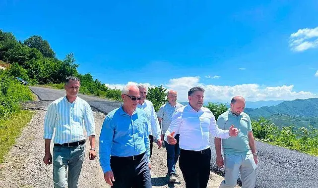 Ulubey'de sıcak asfalt ve beton yol çalışmaları devam ediyor
