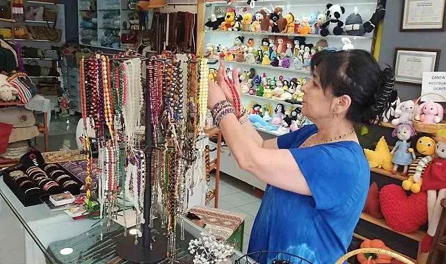 Annesinden öğrendiği sanatı Devrekli kadınlara öğretip iş kapısı açtı