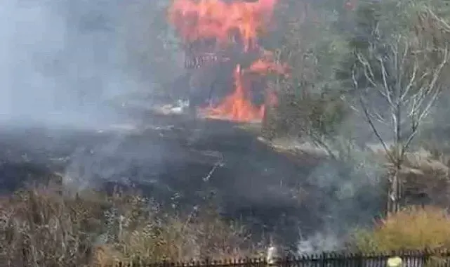 Ankara'da alev alan ahşap ev kullanılamaz hale geldi