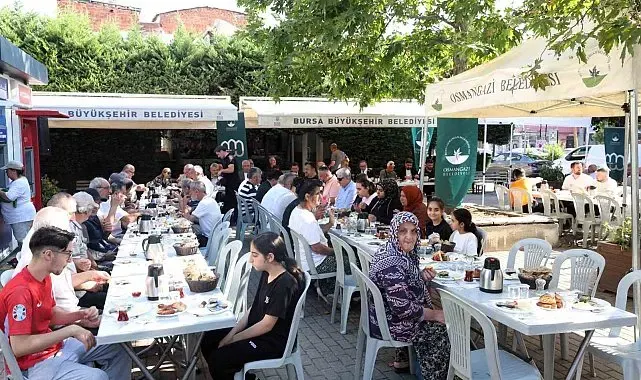 Başkan Aydın mahalle buluşmalarını Alemdar'da sürdürdü