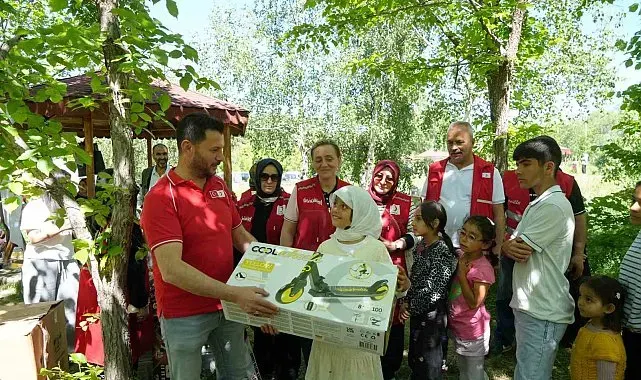 Palandöken Kızılay'dan örnek program