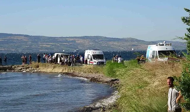 Çanakkale'de denizde kaybolan 14 yaşındaki kız aranıyor