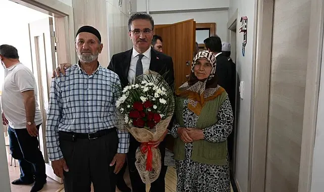 Vali Baruş'tan Narman'da şehit ailesi ve gaziye anlamlı ziyaret