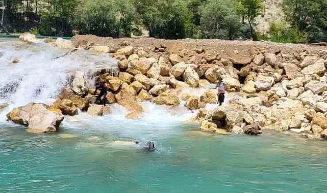 Alara çayında kaybolan genç için arama çalışmaları 16'ıncı gününde devam ediyor