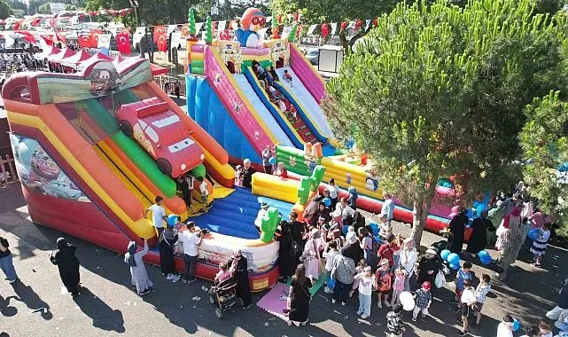 Yıldrım'da karne coşkusu şenliğe dönüştü