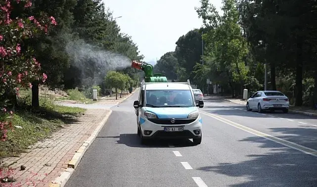 Merkezefendi'de haşerelere karşı etkin mücadele devam ediyor