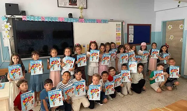 Bilecik'te 38 bin 809 öğrenci karne sevinci yaşadı