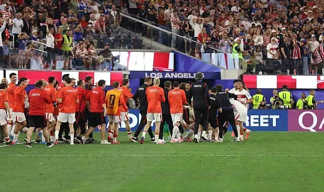 A Milliler'de galibiyet golü Kaan Ayhan'dan