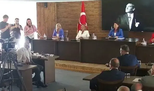 Edirne Belediye Meclisi'nde toplantı sonrası gerginlik