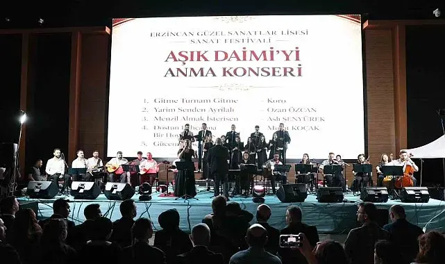 Erzincan'da Sanat Festivali Âşık Daimi eserleriyle başladı