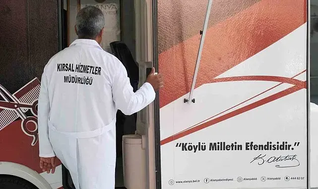 Alanya Belediyesi mobil kuaför aracı hizmete başladı