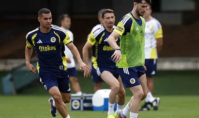 Fenerbahçe'de Roma maçı hazırlıkları devam etti