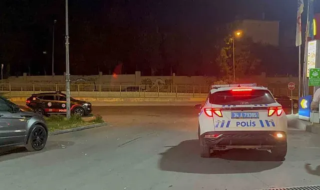 Eyüpsultan'da motosikletlilere silahlı saldırı: 3 yaralı