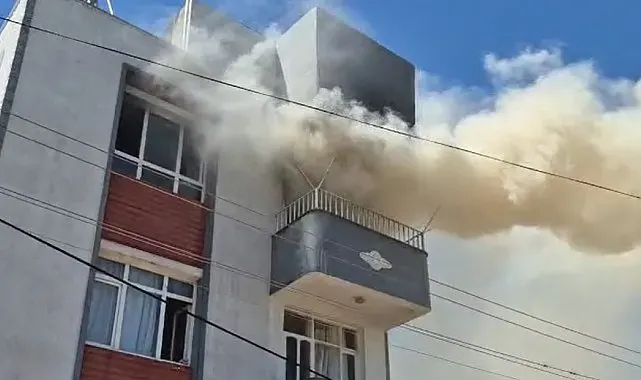 Adıyaman'da ev yangınında 1 kişi dumandan etkilendi