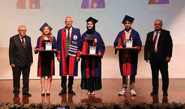 SANKO Üniversitesi'nde mezuniyet heyecanı