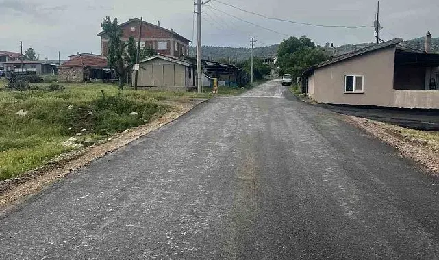Gediz'in Aşıkpaşa ve Yeşilova köylerinde sıcak asfalt sevinci
