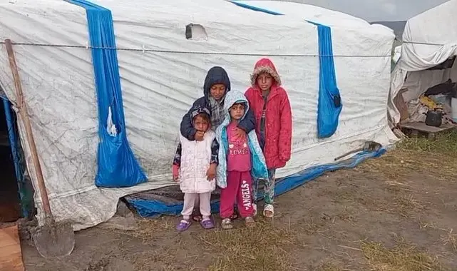 Çadırlarını su basan mevsimlik işçiler yardım bekliyor