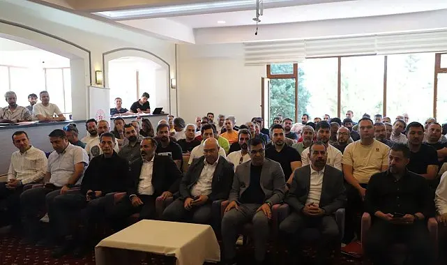 Kütahya, yamaç paraşütü eğitim rehberlerini ağırlıyor