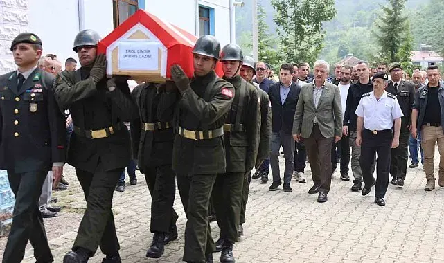 Kıbrıs Gazisi Erol Çimşir son yolculuğuna uğurlandı