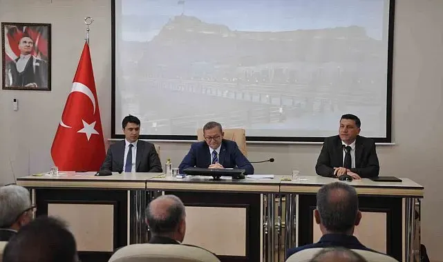 Vali Polat'tan kurumlara net mesaj: "Bahane değil, sonuç istiyorum!"