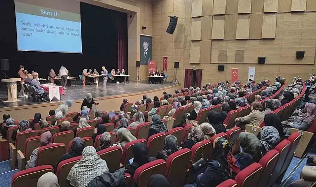 Kursiyerler dini bilgilerini yarıştırdı