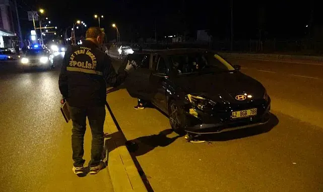 Malatya'da iki aracın çarptığı yaya hayatını kaybetti