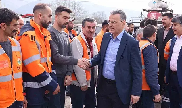 İlkadım Belediyesi personeline çifte bayram