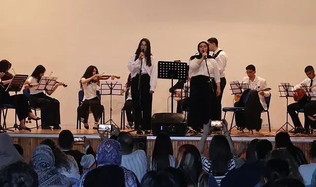 Erzincan Gençlik Merkezlerinde gençlik konseri coşkusu