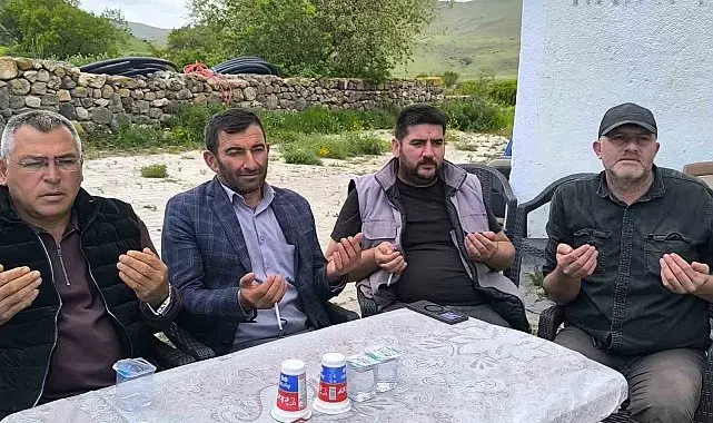 Şuhut'ta kuraklığa karşı şükür ve yağmur duası programı