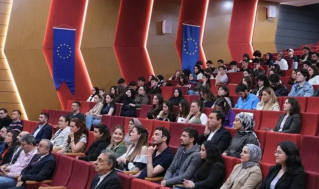 Avrupa fırsatları üniversite öğrencileriyle buluştu