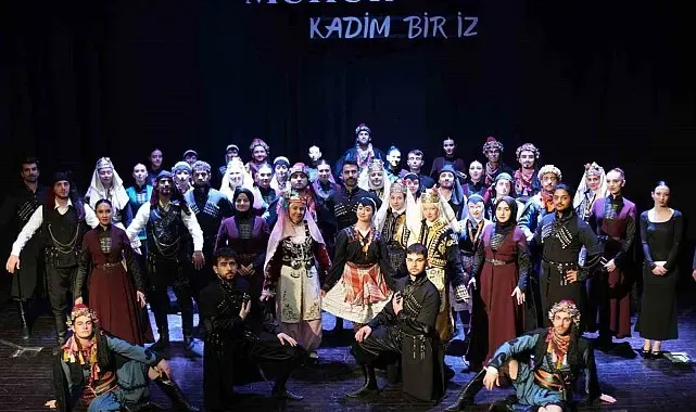 Düzce'de "Mühür: Kadim Bir İz" gösterisi büyük beğeni topladı