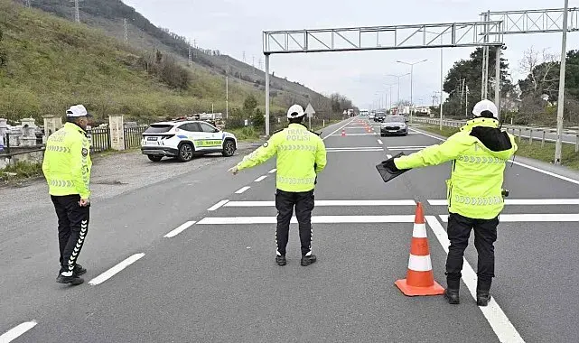 Ordu'da bir haftada 15 binden fazla araç ve sürücüsü denetlendi