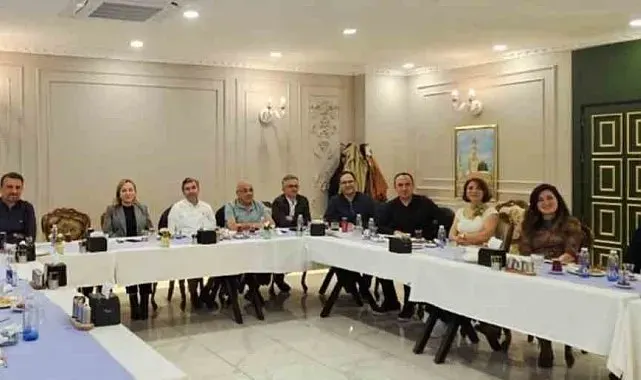 GAÜN Hastanesi'nde tiroid kanserine ekip yaklaşımı