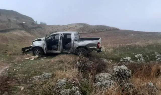 Şırnak'ta pikap şarampole yuvarlandı: 1 yaralı