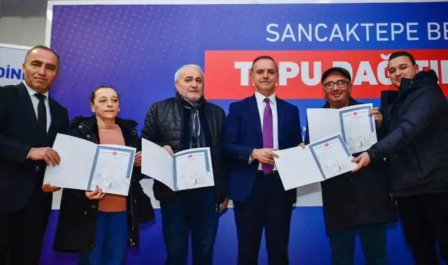 Sancaktepe'de 56 hak sahibi tapularına kavuştu