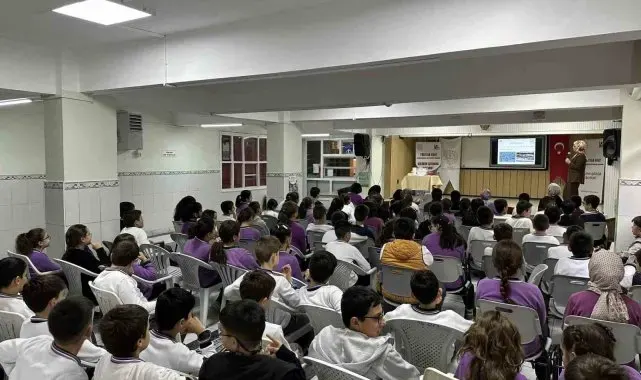 Bayburt'ta öğrencilere biyoçeşitliliğin ve tabiatın önemi anlatıldı