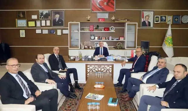 Aydın Valisi Canbolat, Başkan Güler ile bir araya geldi