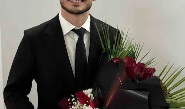 Kerem Aktürkoğlu Kocaeli'de söz yüzüğü taktı