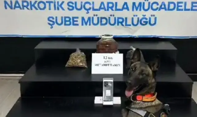 Hakkari'de turşu bidonunda 13 kilo metamfetamin ele geçirildi