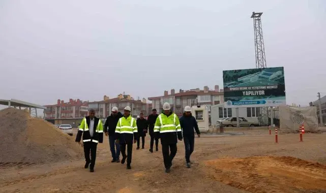 Sporcu Seçme ve Yetiştirme Merkezi'nin yapımı sürüyor