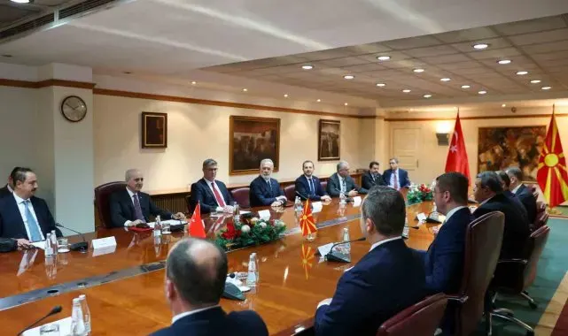 TBMM Başkanı Kurtulmuş, Kuzey Makedonya Başbakanı Mickoski ile görüştü