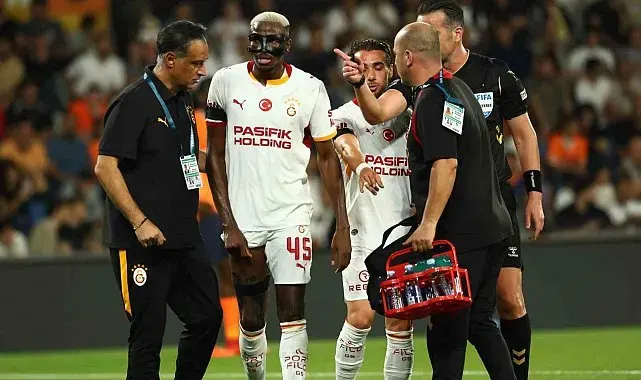 Galatasaray'da Victor Osimhen sakatlandı