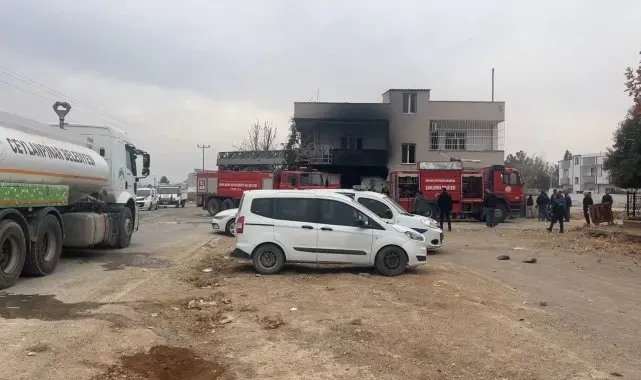 Şanlıurfa'da evde çıkan yangında 3 kişi hastaneye kaldırıldı