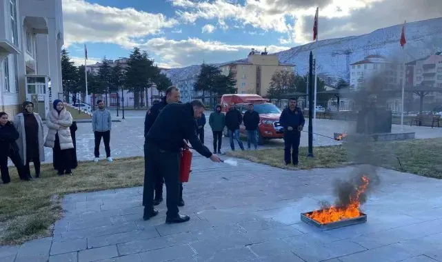 Darende'de yangın söndürme tatbikatı