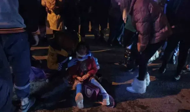 Konya'da otomobil çarptığı 2 çocuk yaralandı