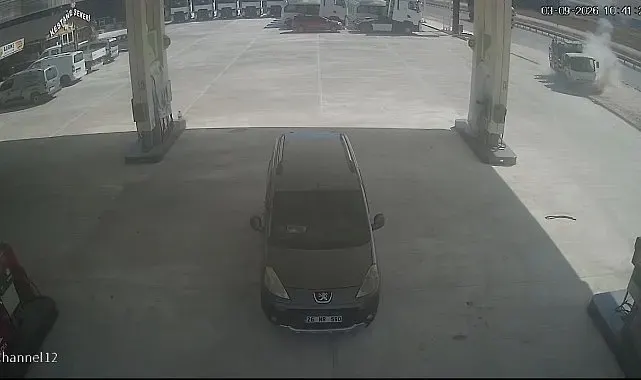 Kamyonet tadilatta olan benzinliğe uçtu