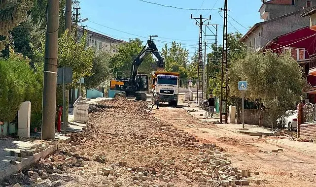 Akçakoca Caddesi'nde asfalt çalışmaları başladı