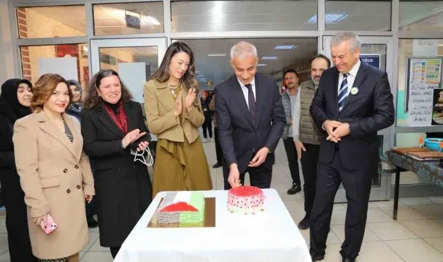Gölbaşı'nde Filistin için yardım sergisi düzenlendi