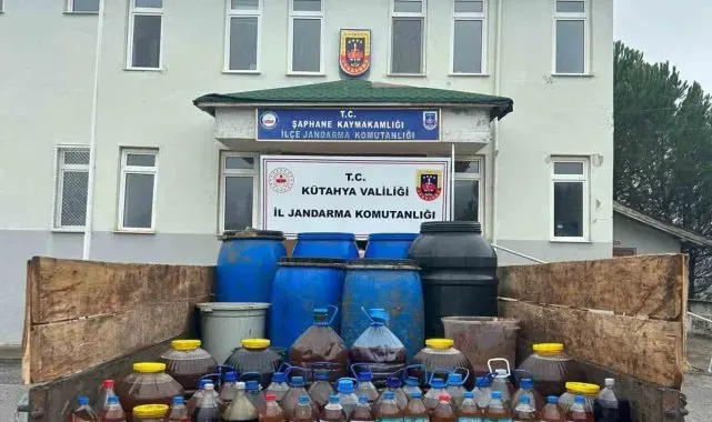 Kütahya'da 838 litre sahte alkol ele geçirildi